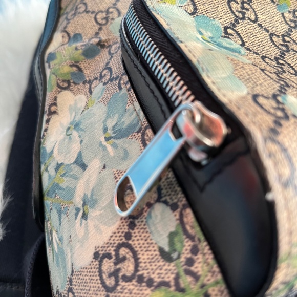 Gucci Bookbag - Picture 3 of 14